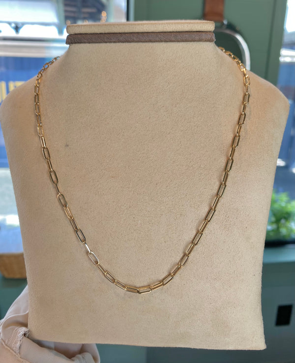 Paperclip Chain in Yellow Gold